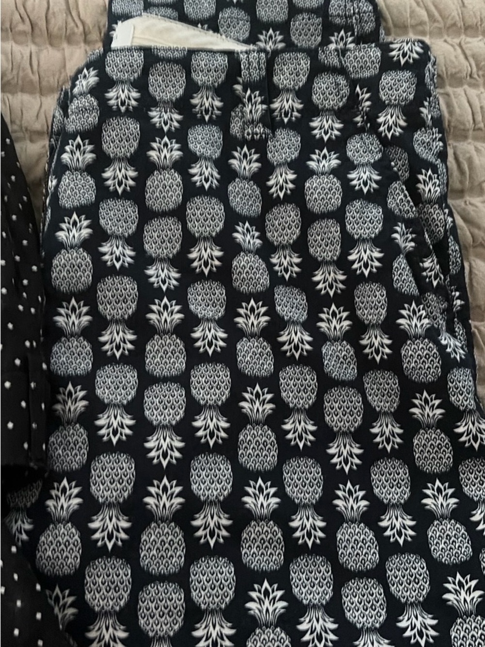 crown & ivy navy Cropped Pants with White Pineapple Print